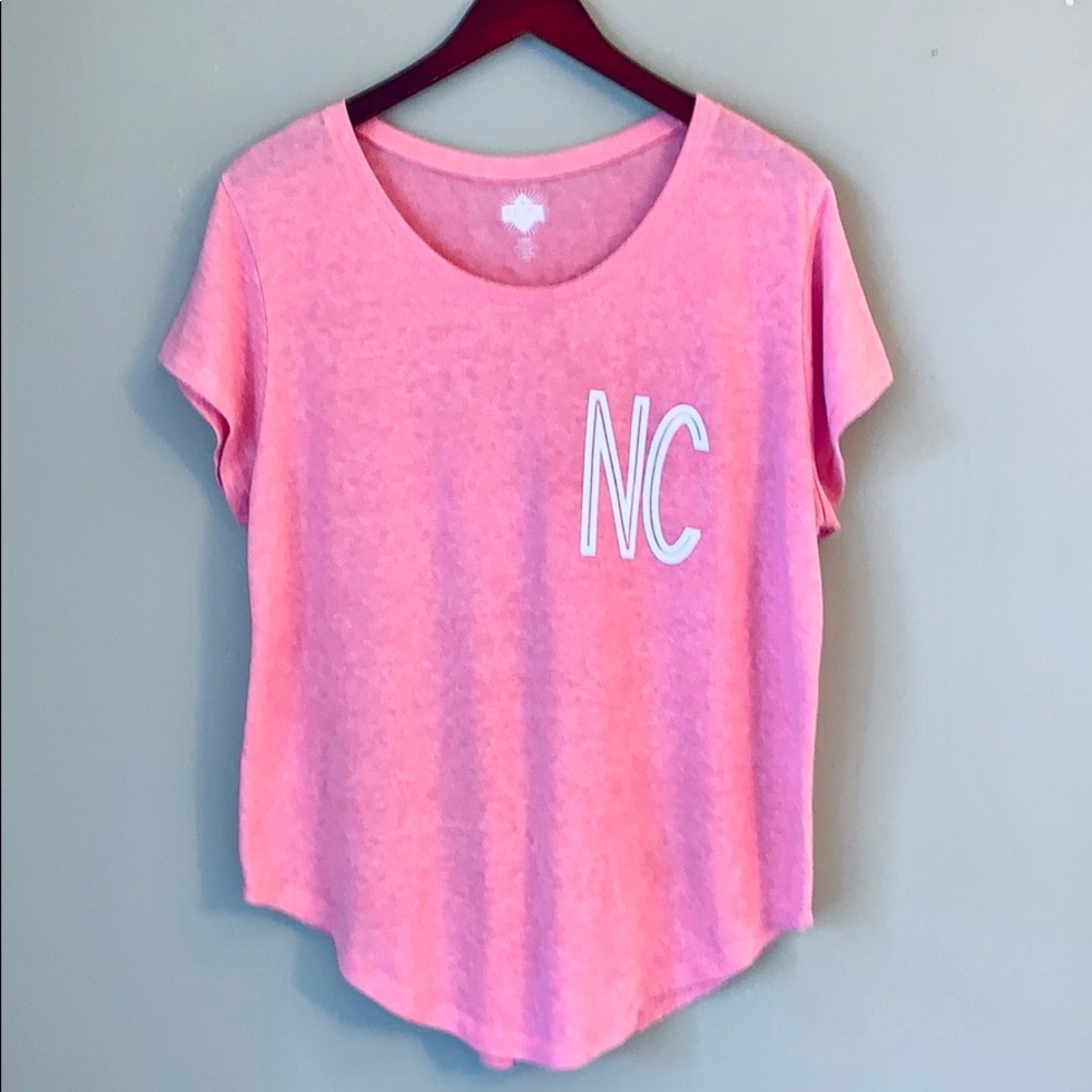 🌸Women’s NC Top